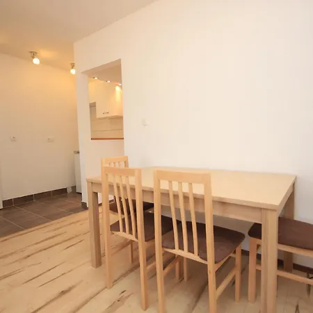 Apartment Studio 8121a *